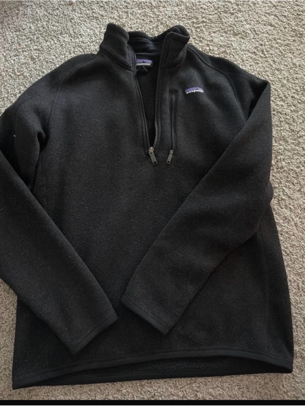 Patagonia Womena Black Half-Zip Fleece Pullover